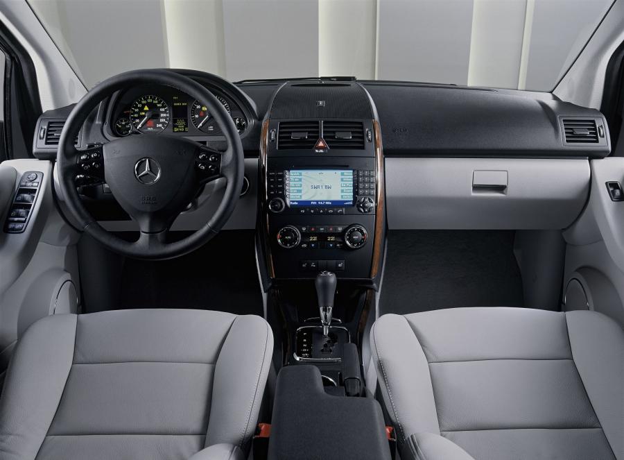  Mercedes-Benz A-Class 5-Door 2004 года  (фото 134 из 344)